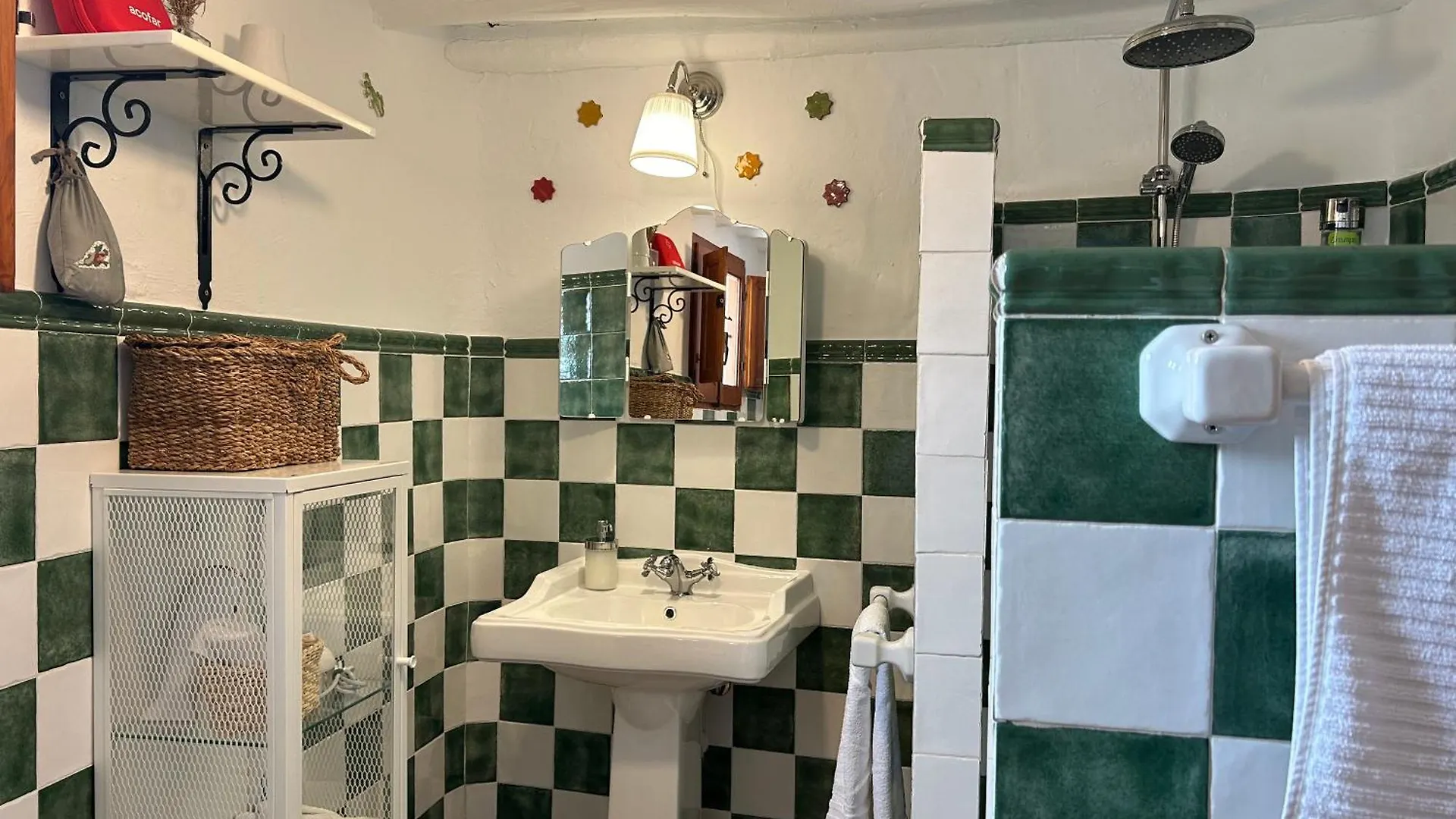 Las Casillas De La Villa: Solea مونتيفريو